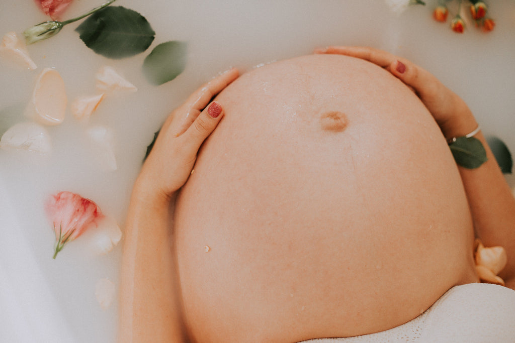 Vocht vasthouden tijdens je zwangerschap: dit moet je weten!